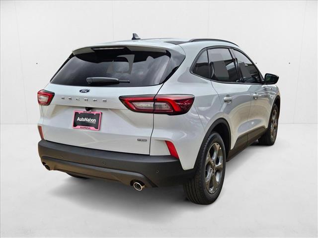 2025 Ford Escape ST-Line photo 2
