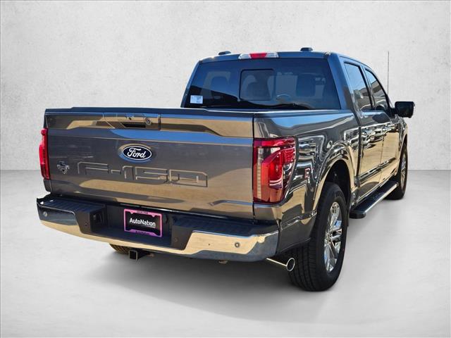 2025 Ford F-150 XLT photo 2