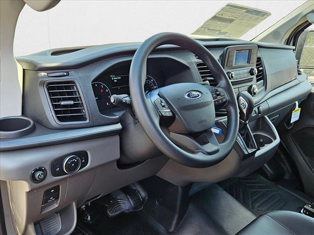 2025 Ford Transit photo 2