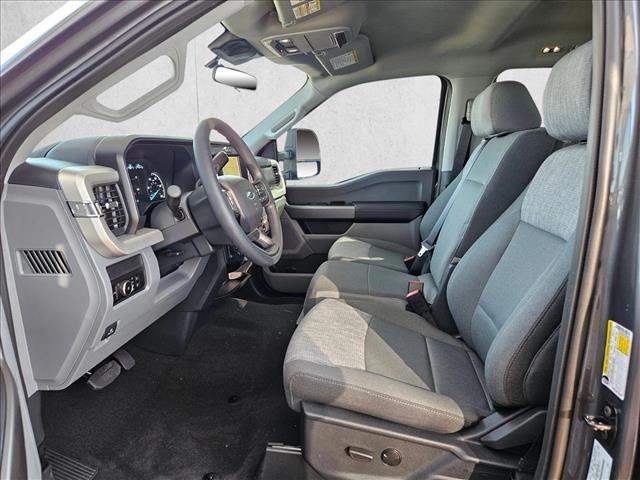 2026 Ford F-250 XLT photo 4