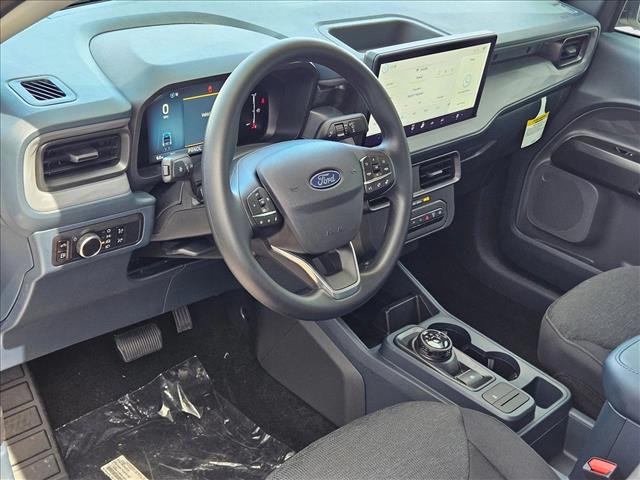 2025 Ford Maverick XL photo 2