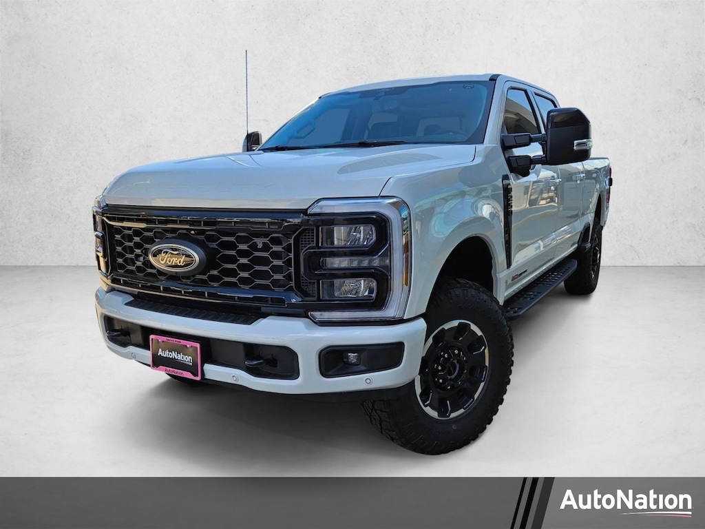 New 2026 Ford F-250 LARIAT Truck Crew Cab