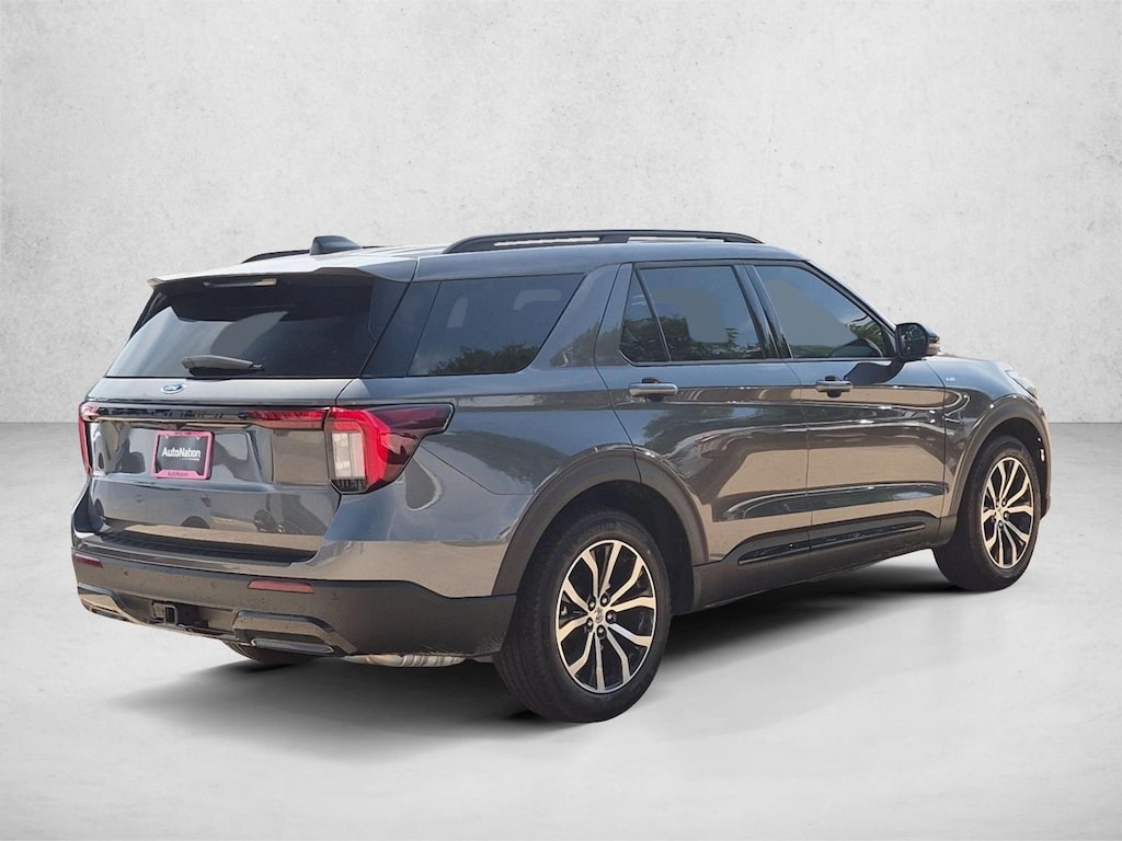 New 2026 Ford Explorer ST-Line SUV