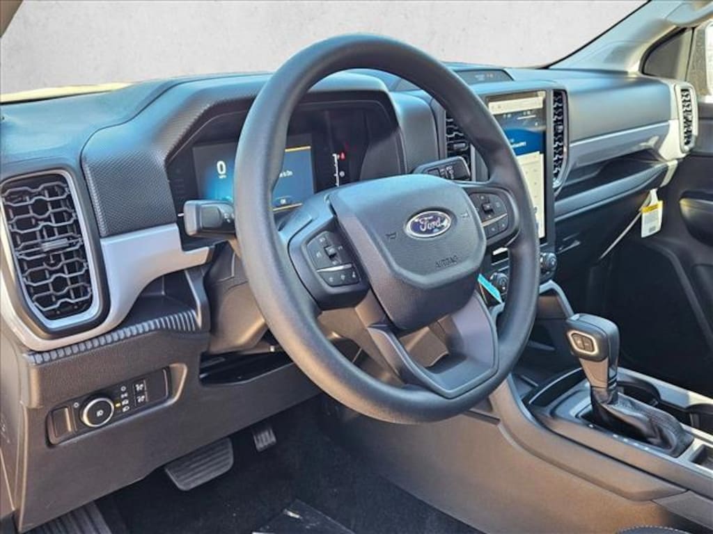 New 2025 Ford Ranger XL Truck SuperCrew
