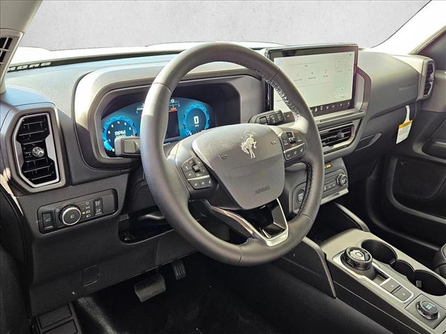 2025 Ford Bronco Sport Outer Banks photo 3