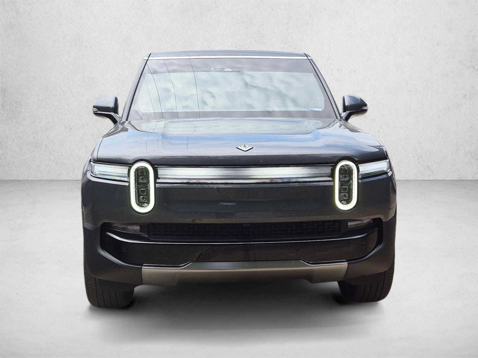 Used 2025 Rivian R1S Adventure with VIN 7PDSGBBA6SN068596 for sale in Arlington, TX