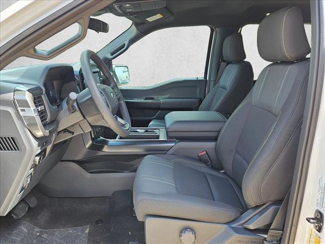 2025 Ford F-150 STX photo 4