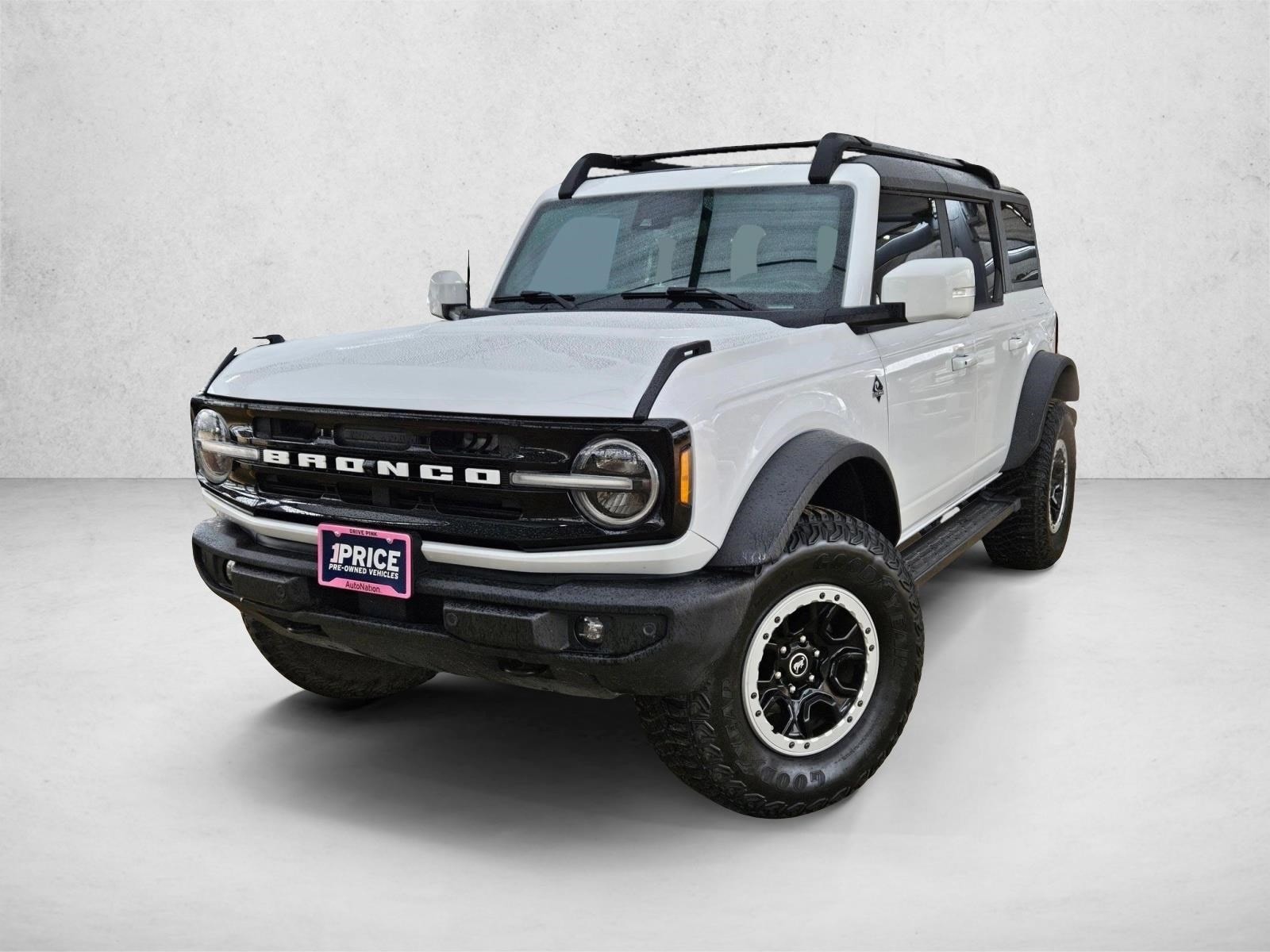2023 Ford Bronco 4-Door Outer Banks's photo
