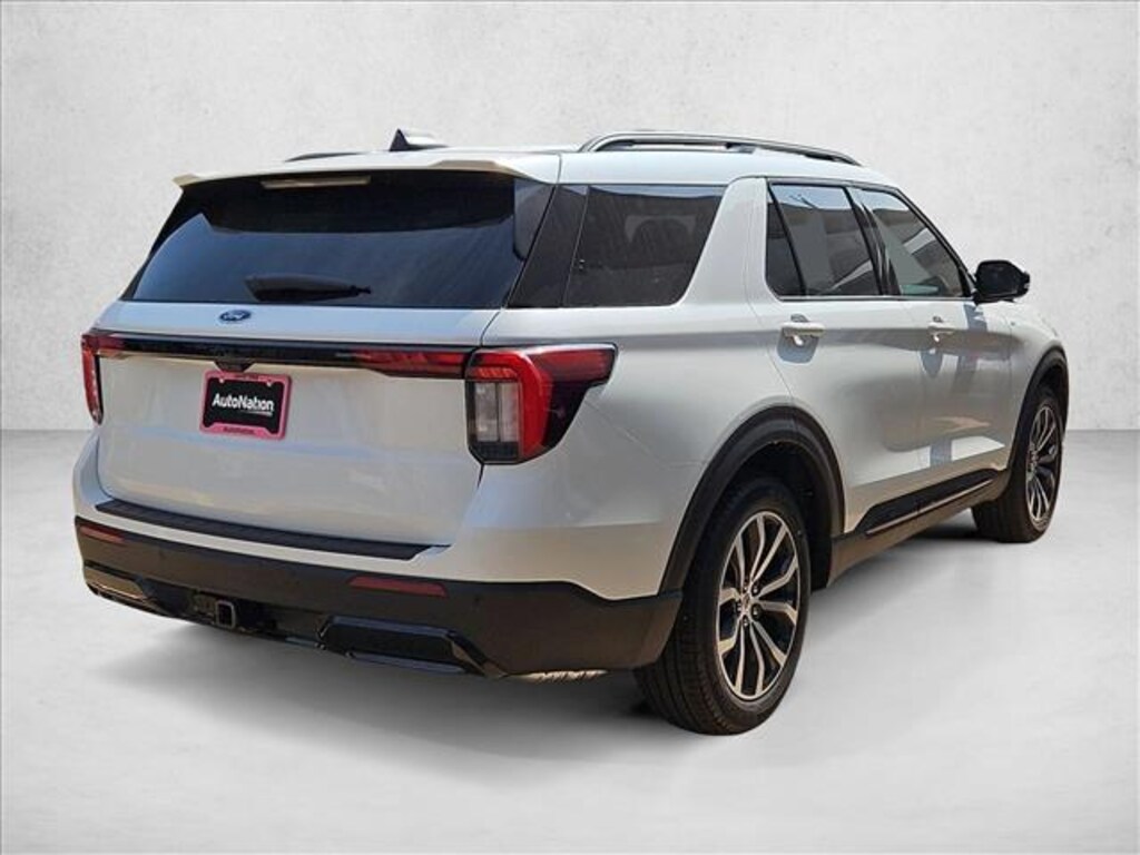New 2026 Ford Explorer ST-Line SUV