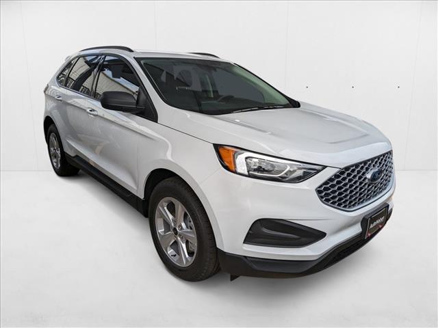 2024 Ford Edge SE photo 2