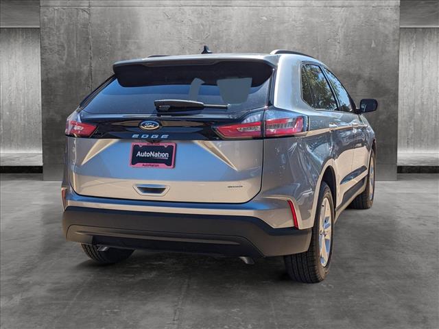 2024 Ford Edge SE photo 2