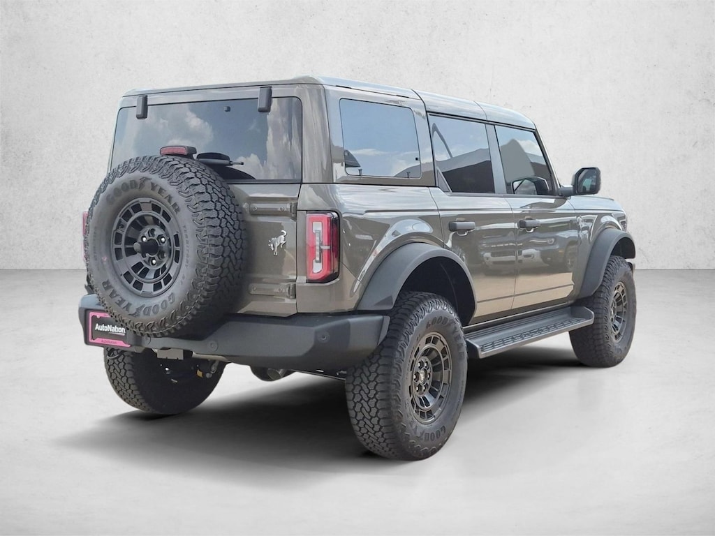 New 2026 Ford Bronco Outer Banks SUV