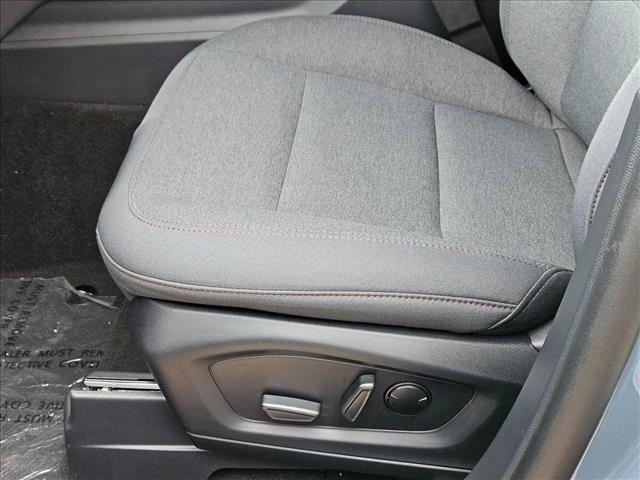 2025 Ford Explorer photo 4