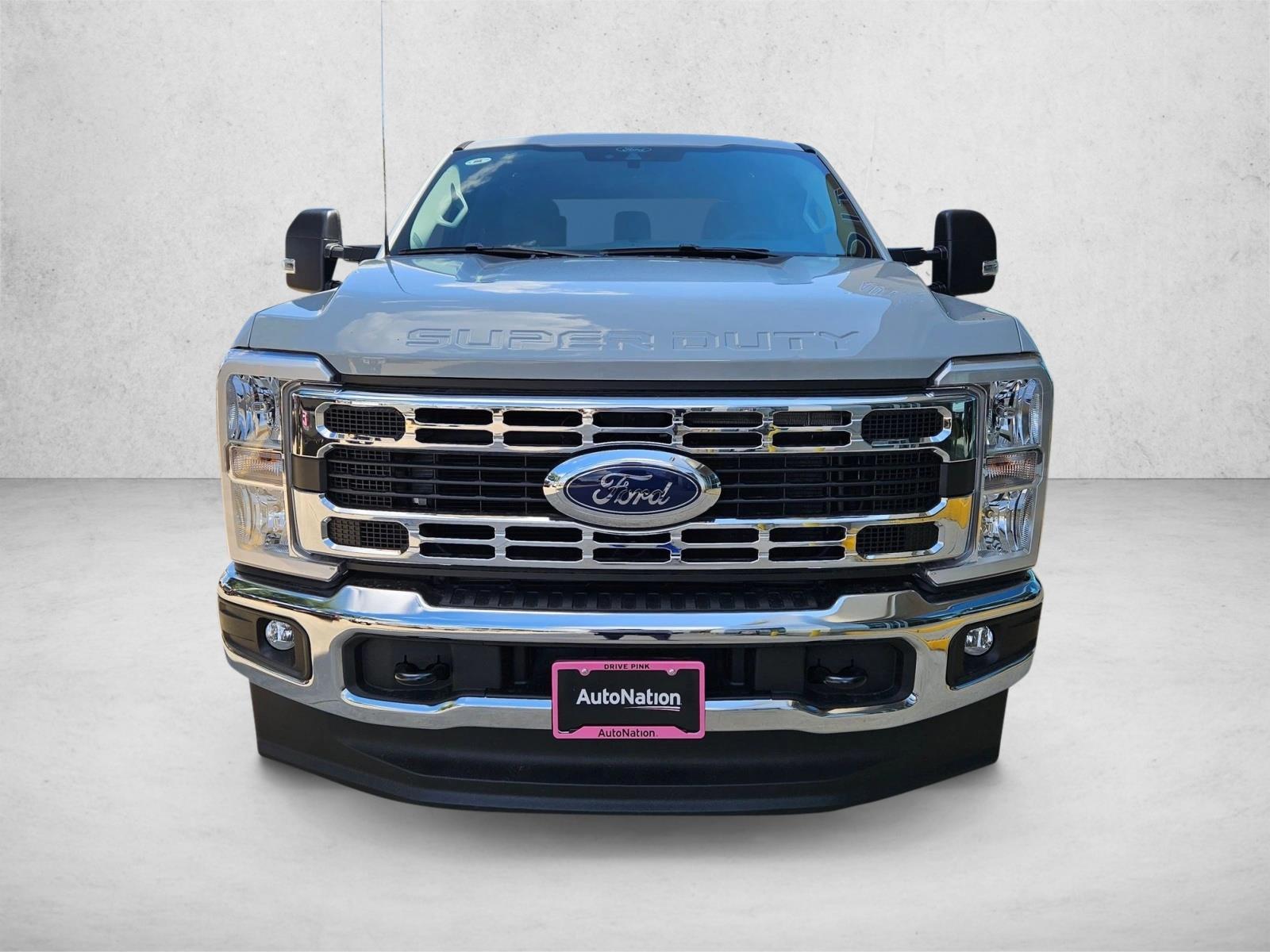 2026 Ford F-250 Super Duty XLT - Photo 6