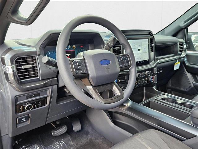 2025 Ford F-150 STX photo 3