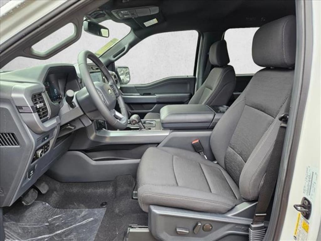 New 2025 Ford F-150 XLT Truck SuperCrew Cab