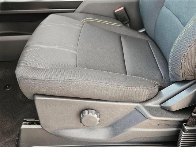 2025 Ford F-150 STX photo 4