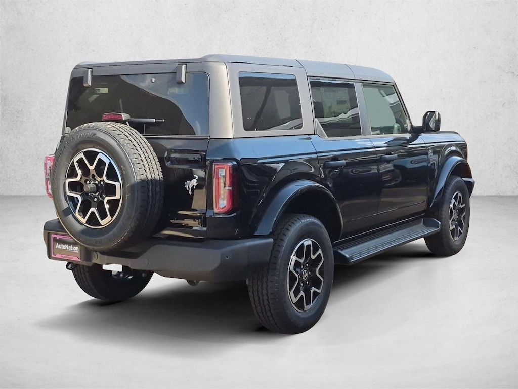 New 2026 Ford Bronco Outer Banks SUV