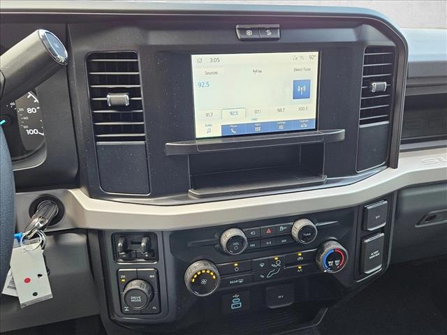 2026 Ford F-250 XL photo 4
