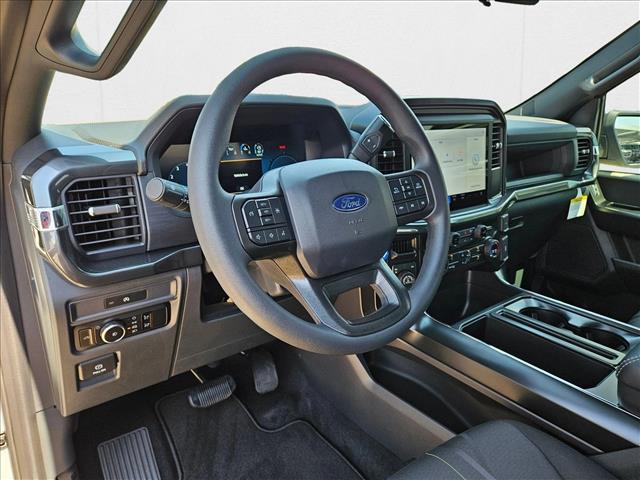 2025 Ford F-150 STX photo 3