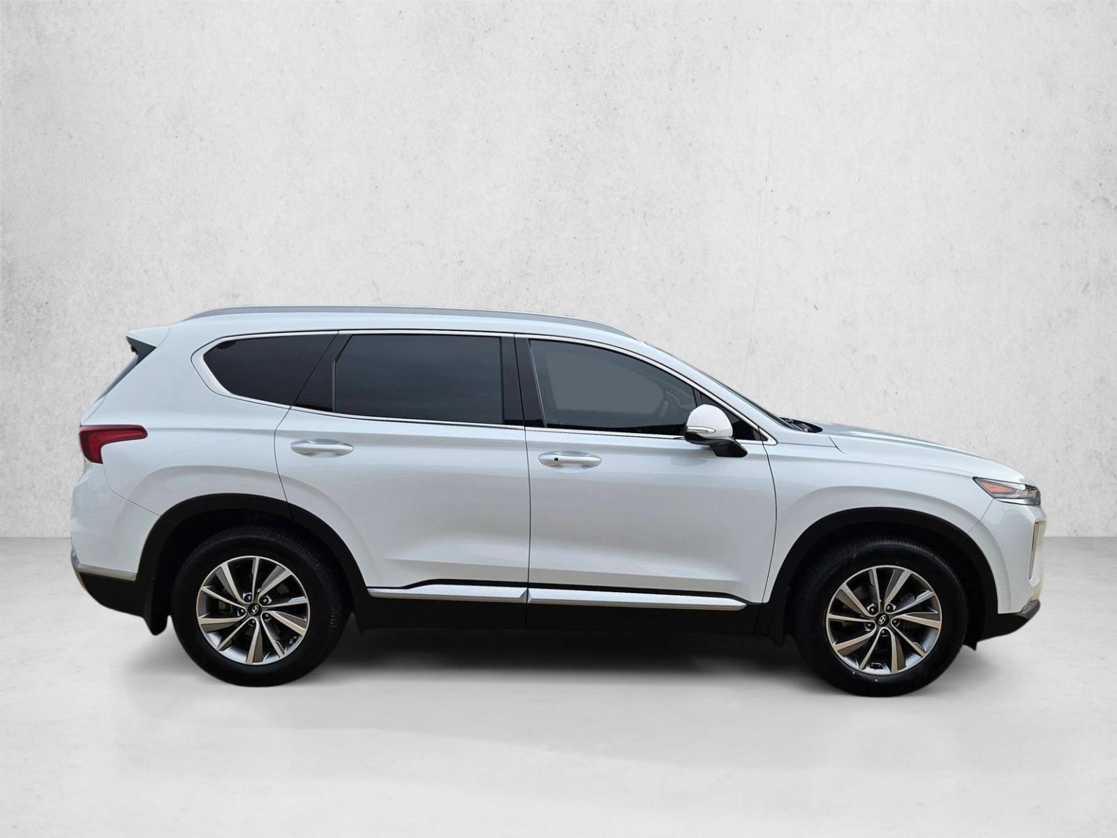2020 Hyundai Santa Fe SEL photo 4