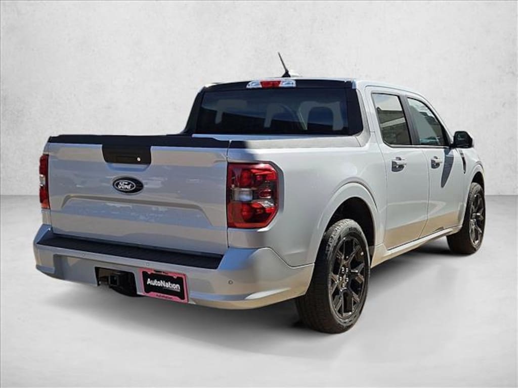 New 2026 Ford Maverick Lobo Standard Truck SuperCrew