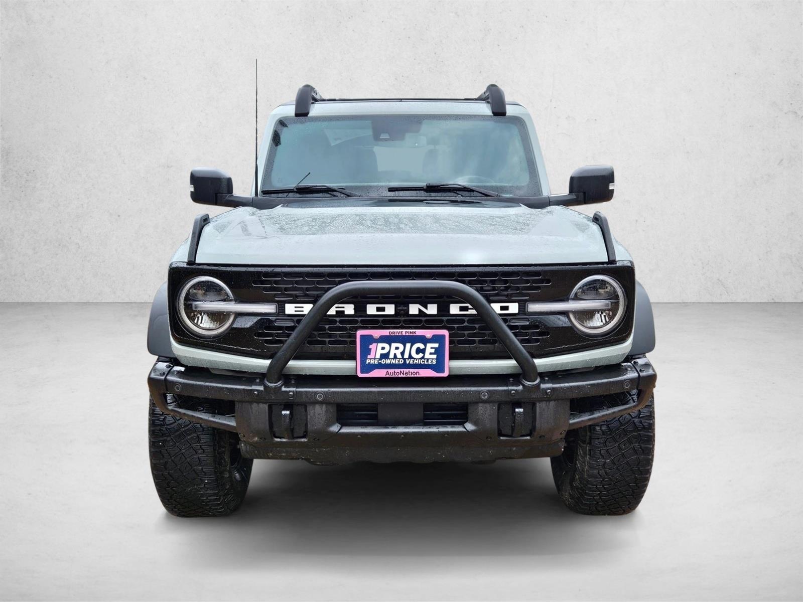 2023 Ford Bronco Wildtrak photo 2