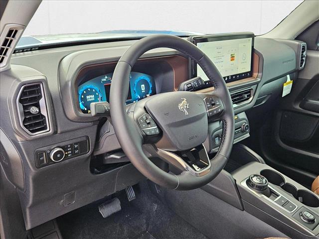2025 Ford Bronco Sport Outer Banks photo 3