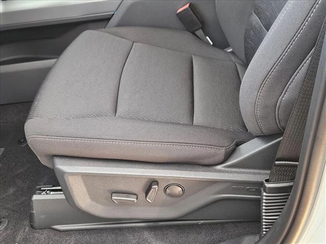 2025 Ford F-150 XLT photo 4