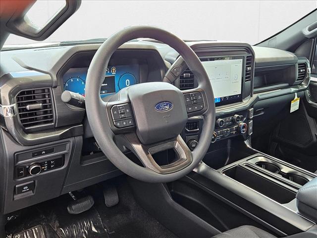 2025 Ford F-150 STX photo 3