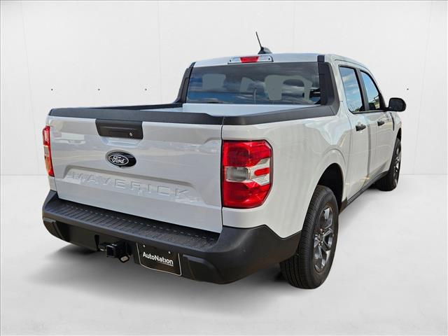 2025 Ford Maverick XLT photo 2