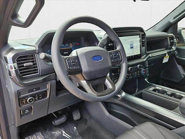 2025 Ford F-150 STX photo 3