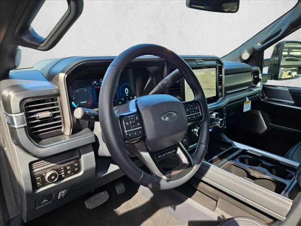 New 2026 Ford F-350 Platinum Truck Crew Cab