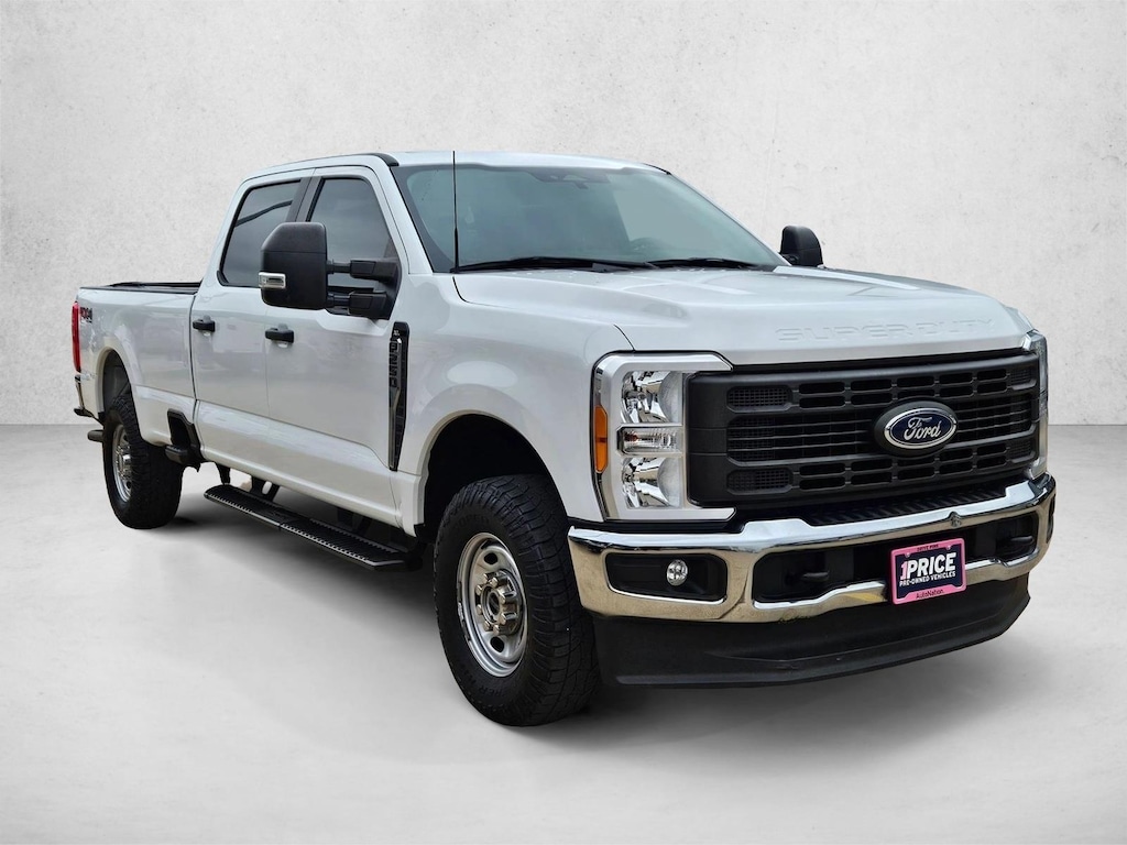 Used 2023 Ford F-250 XL Truck Crew Cab