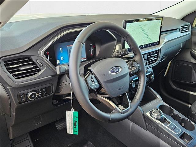2025 Ford Escape photo 3