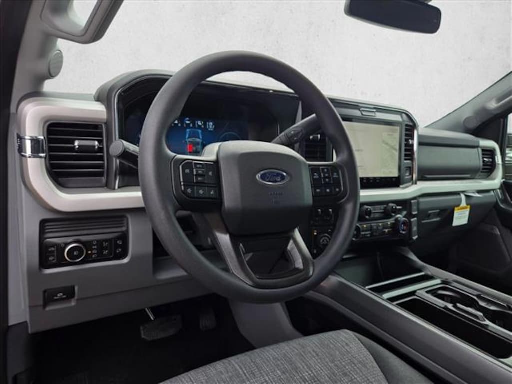 New 2026 Ford F-250 XLT Truck Crew Cab