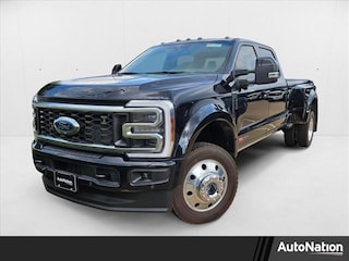 2025 Ford F-450 Platinum Truck Crew Cab
