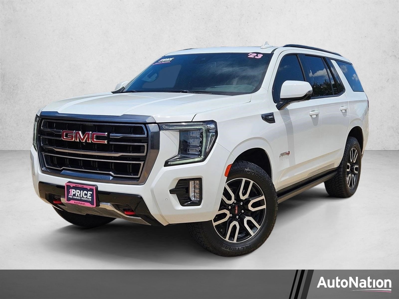2023 GMC Yukon 4WD AT4's photo