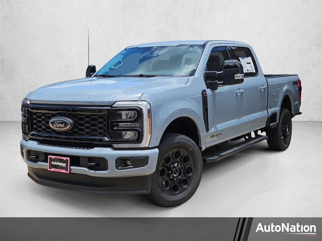 New 2026 Ford F-250 LARIAT Truck Crew Cab