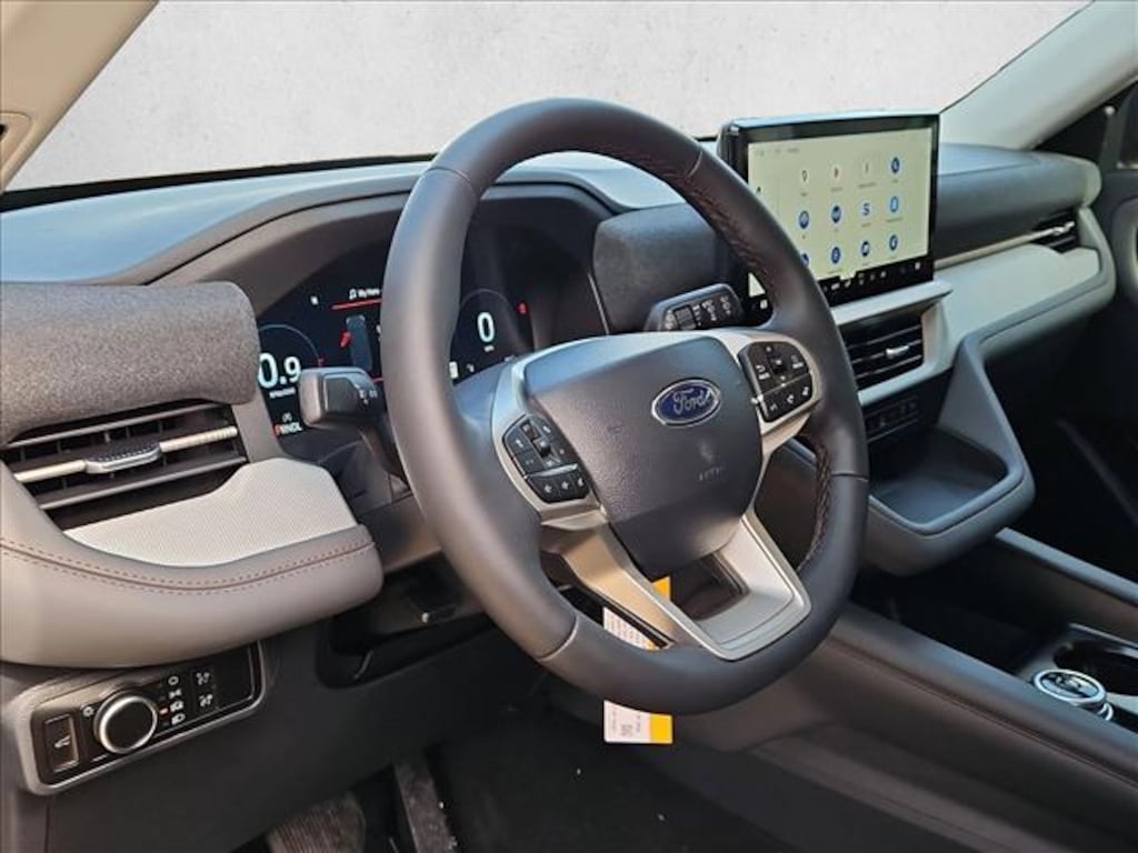 New 2026 Ford Explorer Active w/200A Pkg SUV