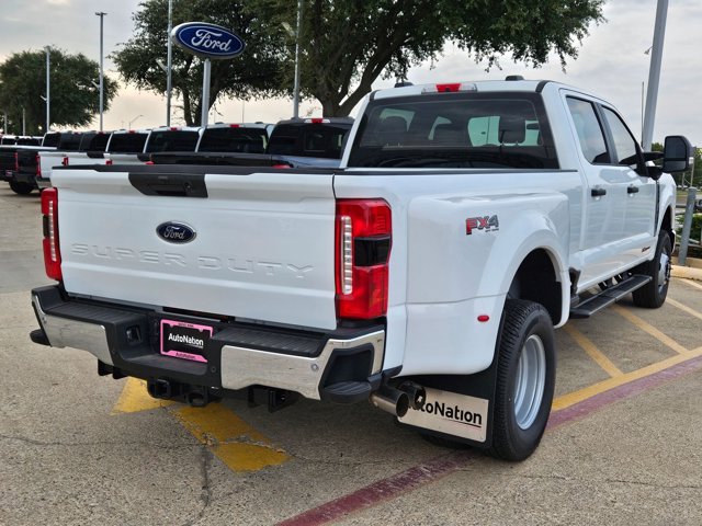 2025 Ford F-350 XL photo 2