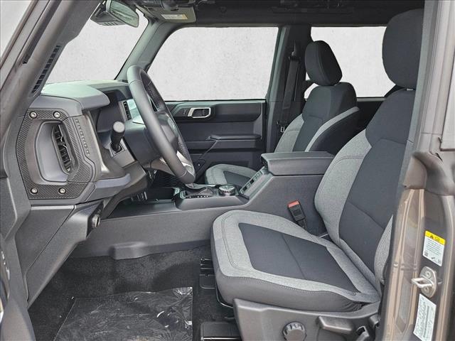 2025 Ford Bronco Big Bend photo 4
