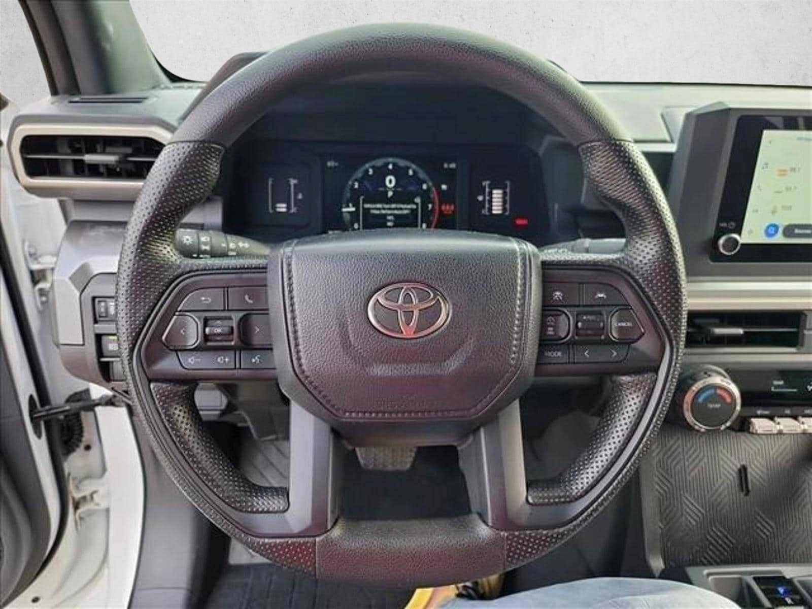 2024 Toyota Tacoma SR5 - Photo 17