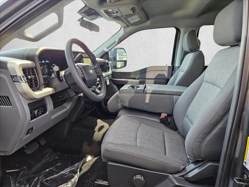 New 2026 Ford F-250 XL Truck Crew Cab