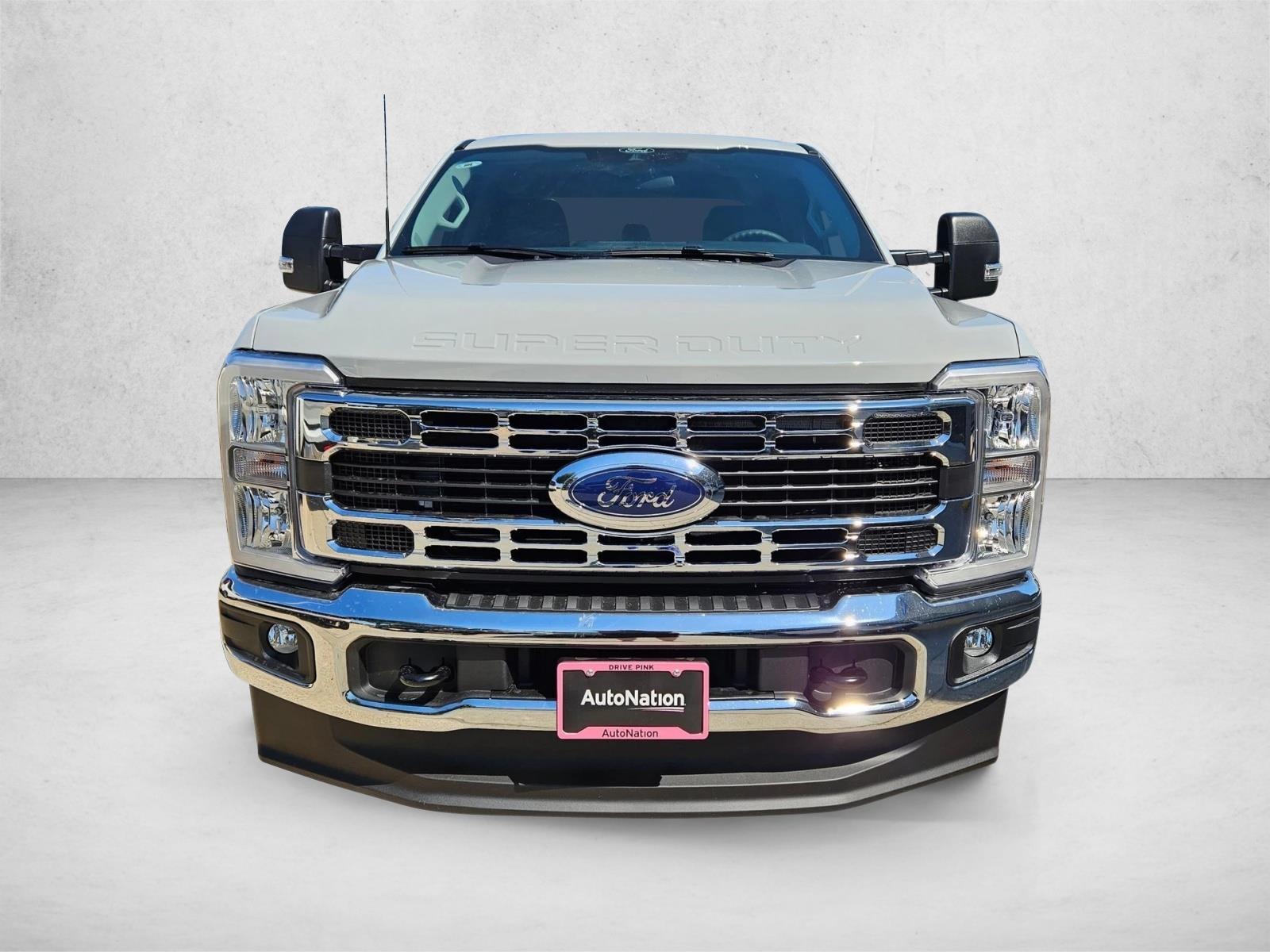 2026 Ford F-250 Super Duty XLT - Photo 6