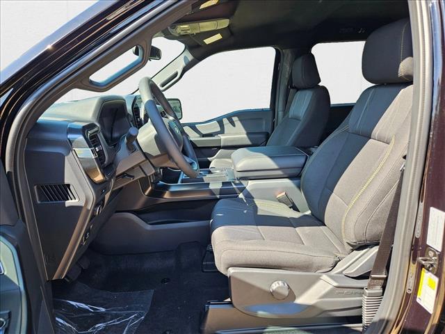 2025 Ford F-150 STX photo 4