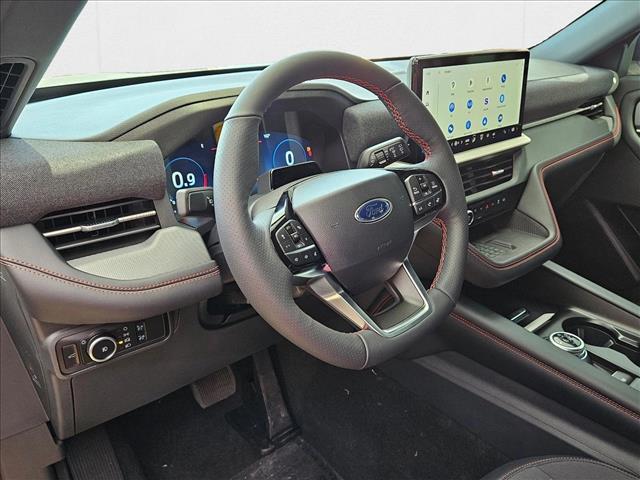 2025 Ford Explorer ST-Line photo 2