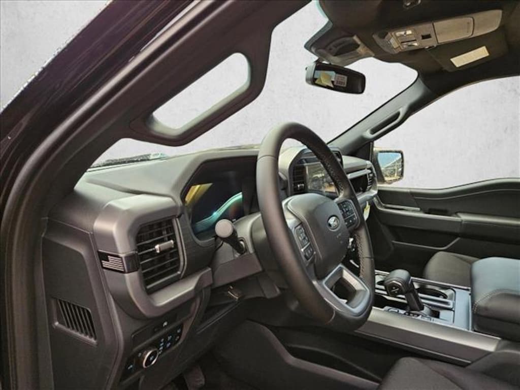 New 2025 Ford F-150 XLT Truck SuperCrew Cab