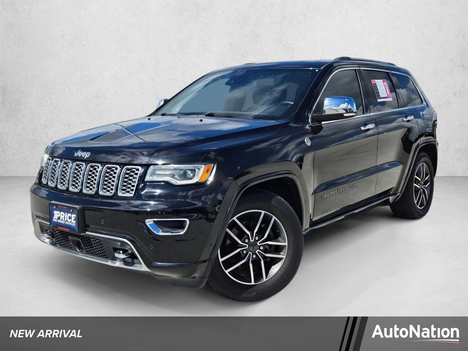 2020 Jeep Grand Cherokee Overland 4WD's photo