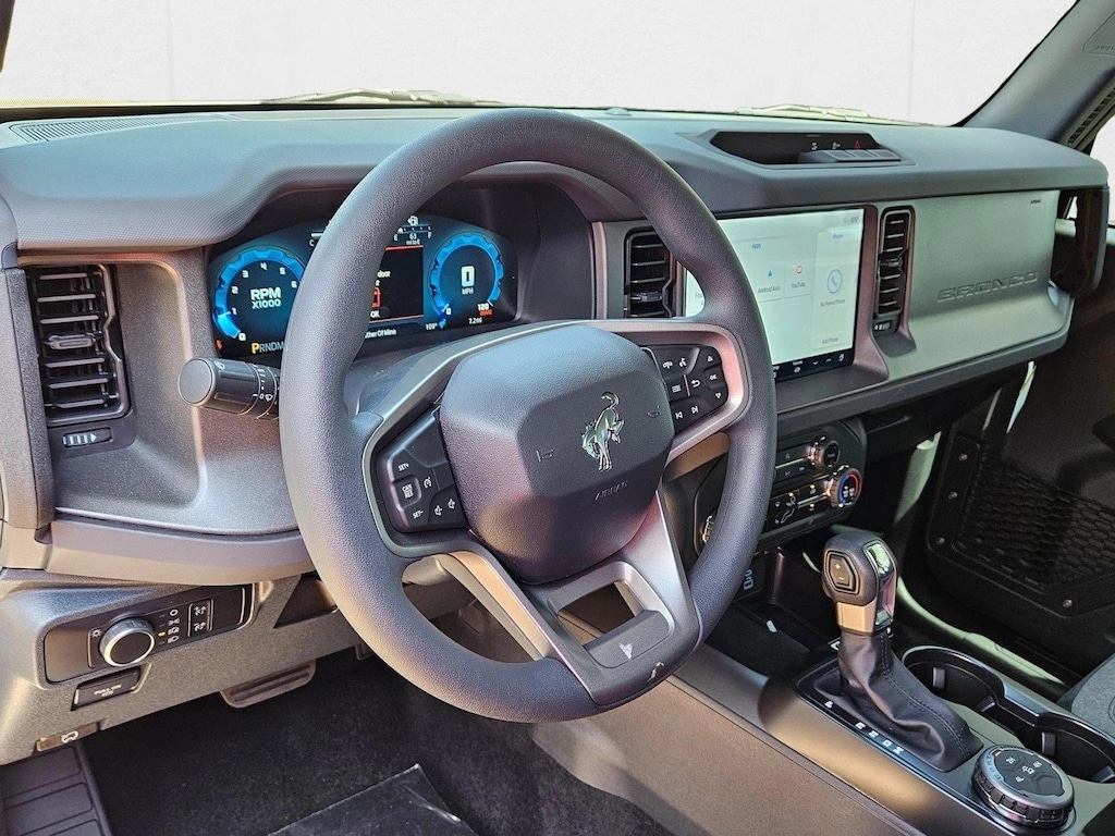 New 2025 Ford Bronco Base SUV